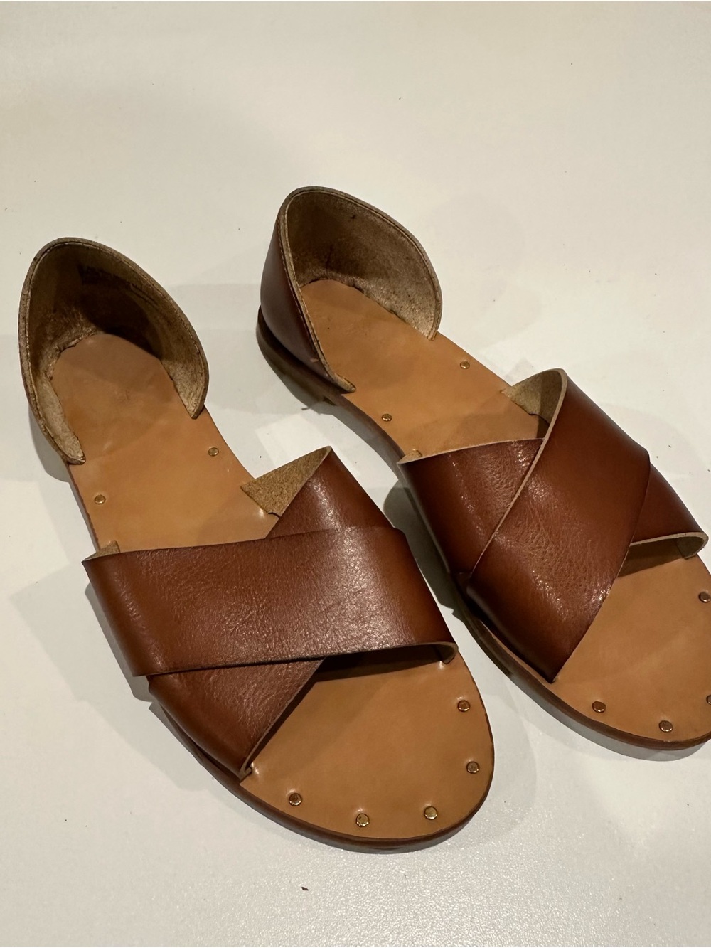 Universal Thread Brown Leather Crossband Sandals